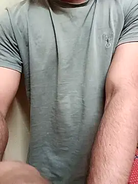 Snapshot of addu24 chatting on December 14, 9:07 am addu24 online show from December 14, 9:07 am