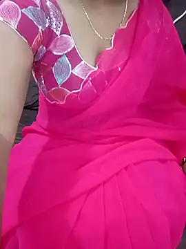 Snapshot of Mounika25 chatting on November 10, 9:30 am Mounika25 online show from November 10, 9:30 am