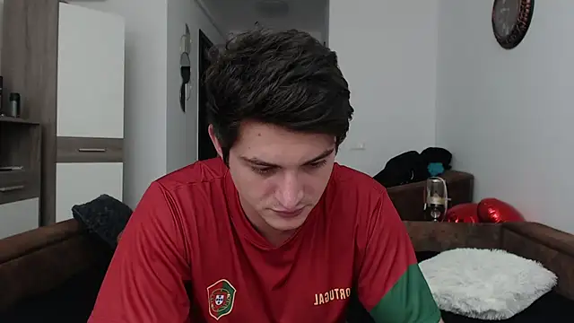 Snapshot of AndyFame chatting on February 28, 3:04 am AndyFame online show from February 28, 3:04 am