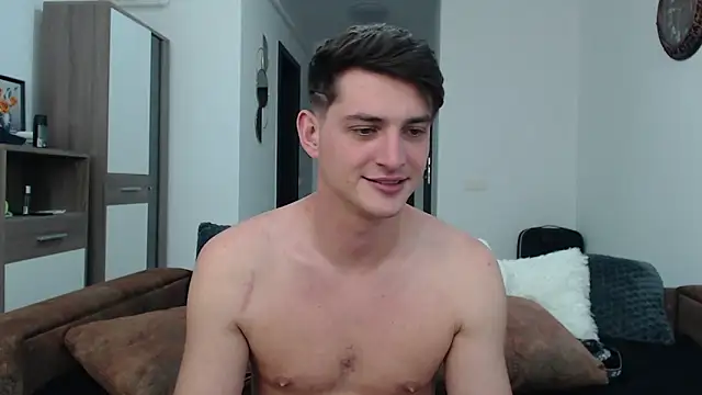 Snapshot of AndyFame chatting on March 11, 10:31 pm AndyFame online show from March 11, 10:31 pm