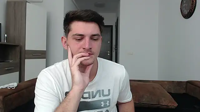 Snapshot of AndyFame chatting on March 18, 10:58 pm AndyFame online show from March 18, 10:58 pm