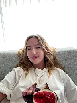 Nura n Sarah online show from December 4, 5:50 am