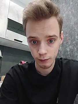 Snapshot of Man_mEow chatting on March 3, 11:05 am Man mEow online show from March 3, 11:05 am