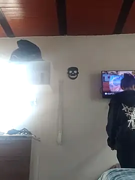 ERIS666 online show from April 11, 4:44 pm