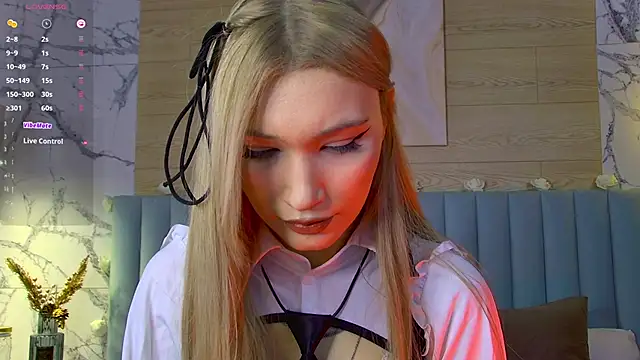 CarolReeves online show from March 10, 6:05 am