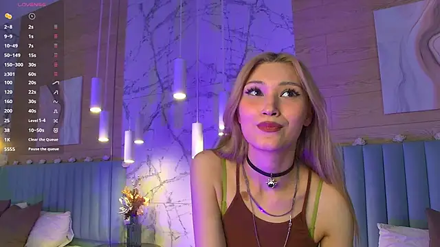 CarolReeves online show from March 19, 12:12 pm