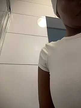 Snapshot of Neelo-Smith chatting on September 27, 1:27 pm Neelo-Smith online show from September 27, 1:27 pm