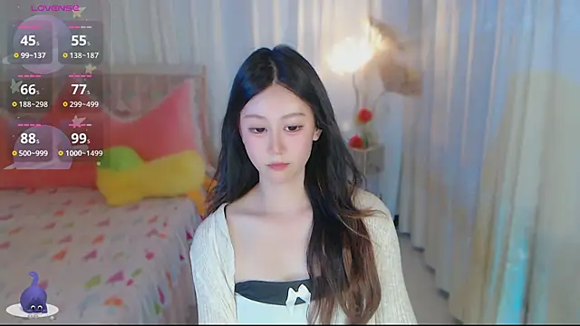 Aimee-520 online show from May 30, 8:00 am
