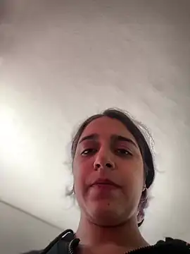 Alicia Ruiz online show from March 18, 6:11 pm