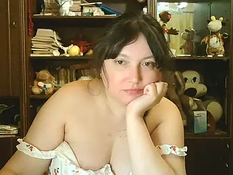 CarrieQPeach online show from April 15, 8:42 pm