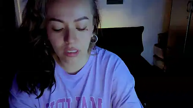 joan-star online show from November 10, 10:03 am