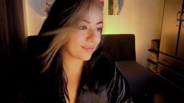 joan-star online show from February 13, 5:20 pm