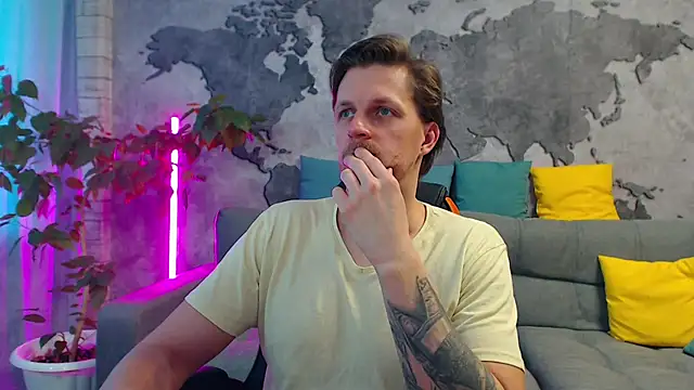 VikingChrisss online show from April 8, 10:04 am