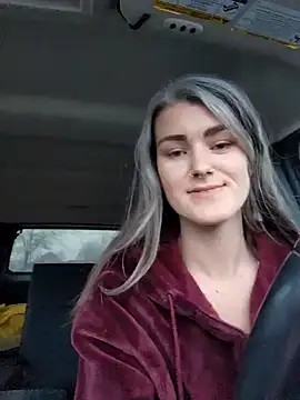 Snapshot of Lilmissvyx chatting on December 11, 4:20 pm Lilmissvyx online show from December 11, 4:20 pm