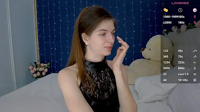 Snapshot of -Mirror-Girl- chatting on January 31, 1:12 pm -Mirror-Girl- online show from January 31, 1:12 pm