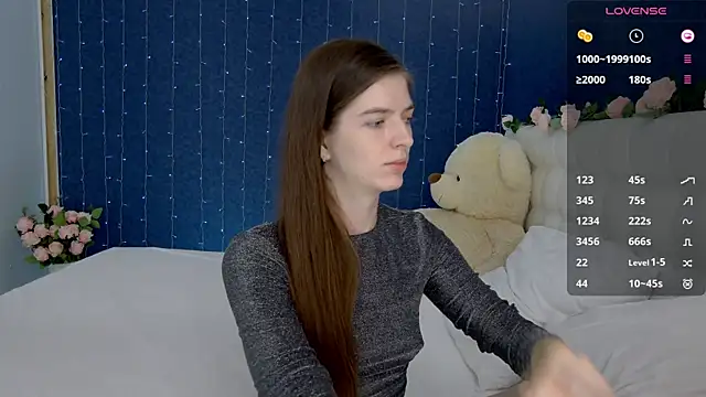 Snapshot of -Mirror-Girl- chatting on February 1, 3:08 am -Mirror-Girl- online show from February 1, 3:08 am
