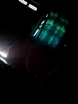 Snapshot of ohana143 chatting on March 18, 3:09 am ohana143 online show from March 18, 3:09 am