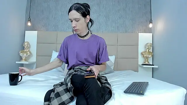 Hecatee 77 online show from March 12, 7:53 pm