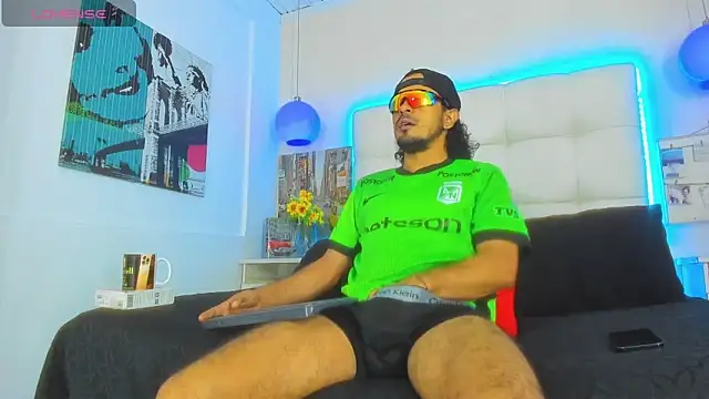 steffanxxll online show from May 24, 3:28 pm