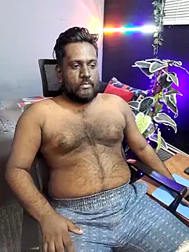 Rayansmith  online show from December 18, 11:38 am