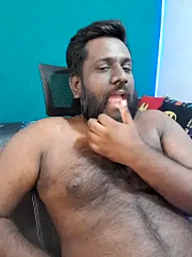 Rayansmith  online show from March 25, 12:38 am