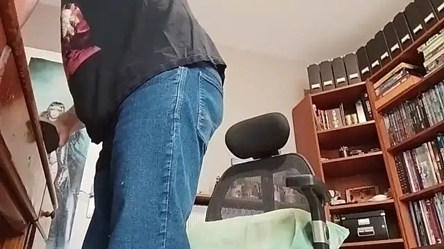 Mandra is a whore online show from November 21, 10:14 am