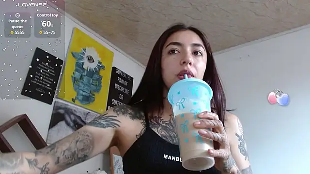 ZoeBakers  online show from June 2, 4:20 pm