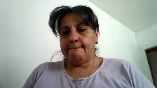 merlyna goldens online show from May 24, 7:08 pm