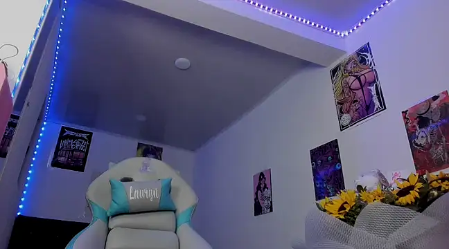 Lauryn muller online show from March 4, 2:27 am