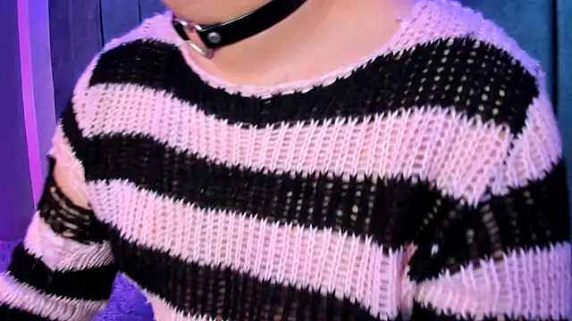 Snapshot of Satuurn_ chatting on January 18, 2:12 pm Satuurn online show from January 18, 2:12 pm