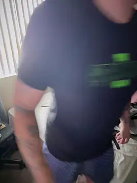 PeterGrandee online show from November 11, 10:10 pm