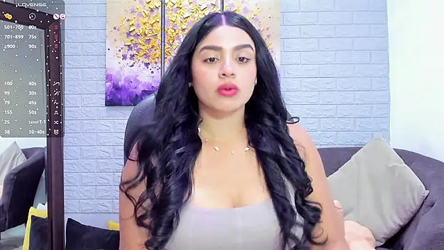 Paula Desousa online show from March 2, 5:09 pm