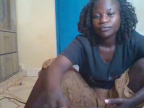 Snapshot of prettychic5 chatting on October 27, 7:23 am prettychic5 online show from October 27, 7:23 am