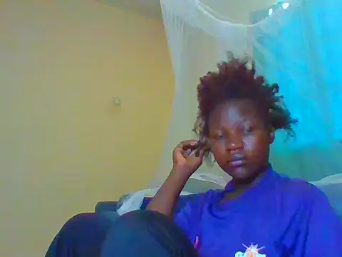 prettychic5 online show from May 21, 6:53 am