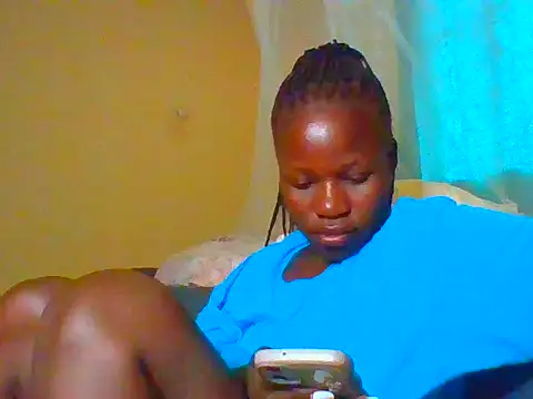 prettychic5 online show from May 31, 6:10 am