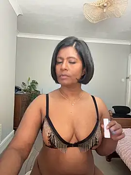 RoseMelanie online show from February 21, 8:26 am