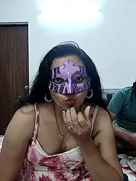 Snapshot of Harsh_Ankita_Couple chatting on July 24, 4:05 pm Harsh Ankita Couple online show from July 24, 4:05 pm