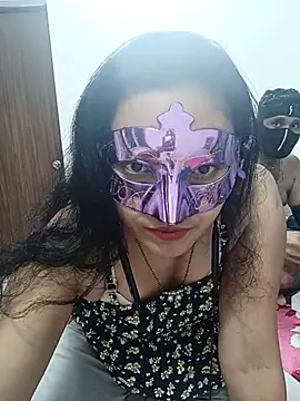 Snapshot of Harsh_Ankita_Couple chatting on August 3, 5:49 pm Harsh Ankita Couple online show from August 3, 5:49 pm