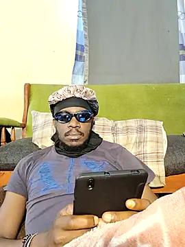 BIGDICKMULLAH online show from May 3, 12:22 pm