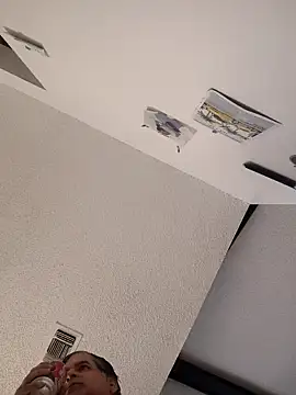 Peachestabby147 online show from September 23, 5:05 pm