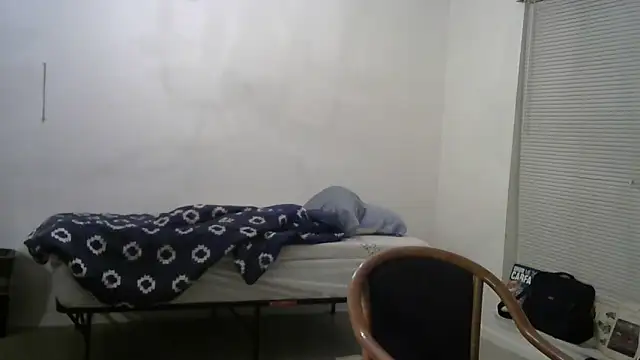 Peachestabby147 online show from November 13, 11:31 am