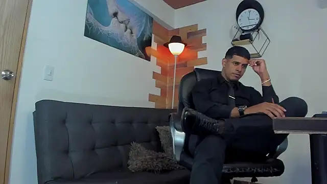 vincen jose online show from December 13, 2:10 am