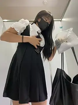 Snapshot of Asia-Lynn chatting on March 2, 11:29 am Asia-Lynn online show from March 2, 11:29 am