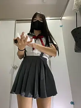 Snapshot of Asia-Lynn chatting on October 13, 11:10 am Asia-Lynn online show from October 13, 11:10 am