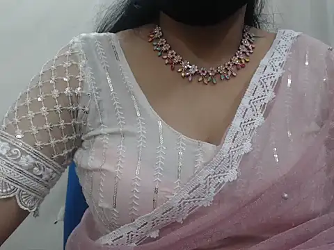 Snapshot of Lovely_Siri_23 chatting on February 4, 5:57 am Lovely Siri 23 online show from February 4, 5:57 am