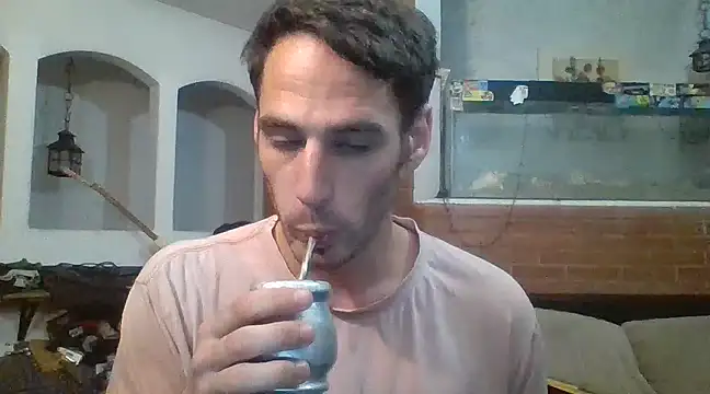 Snapshot of Stevenson988 chatting on December 2, 11:29 pm Stevenson988 online show from December 2, 11:29 pm