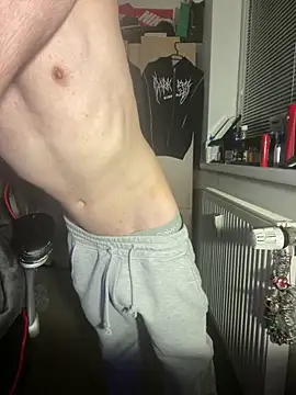 Using Crew online show from March 4, 9:32 pm