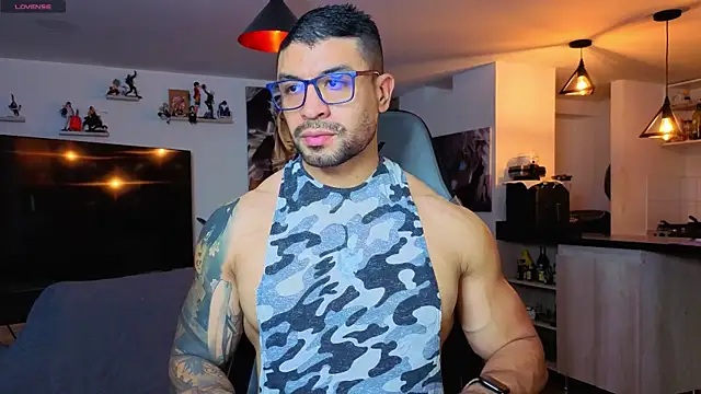 Michael Diamond online show from April 15, 2:40 am