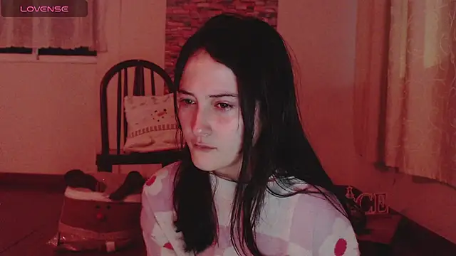 Snapshot of AlissonnFoxx chatting on December 15, 9:03 am AlissonnFoxx online show from December 15, 9:03 am