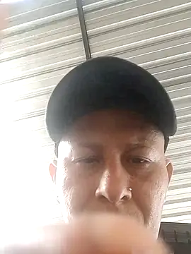 Snapshot of Somospareja1987 chatting on March 2, 2:46 pm Somospareja1987 online show from March 2, 2:46 pm